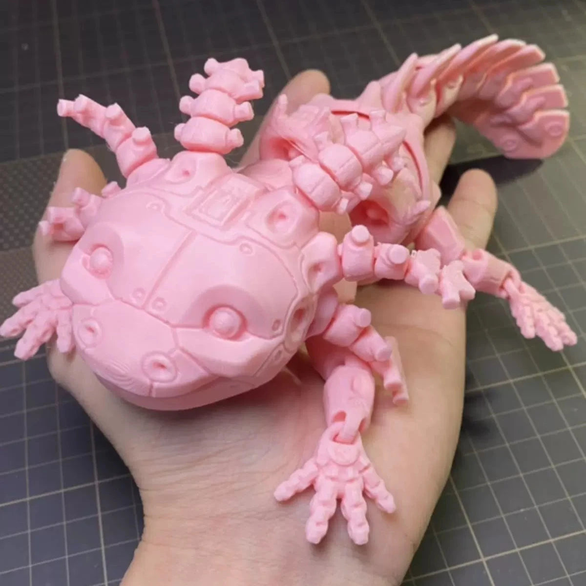 3D Printed Articulated Mechanical Axolotl