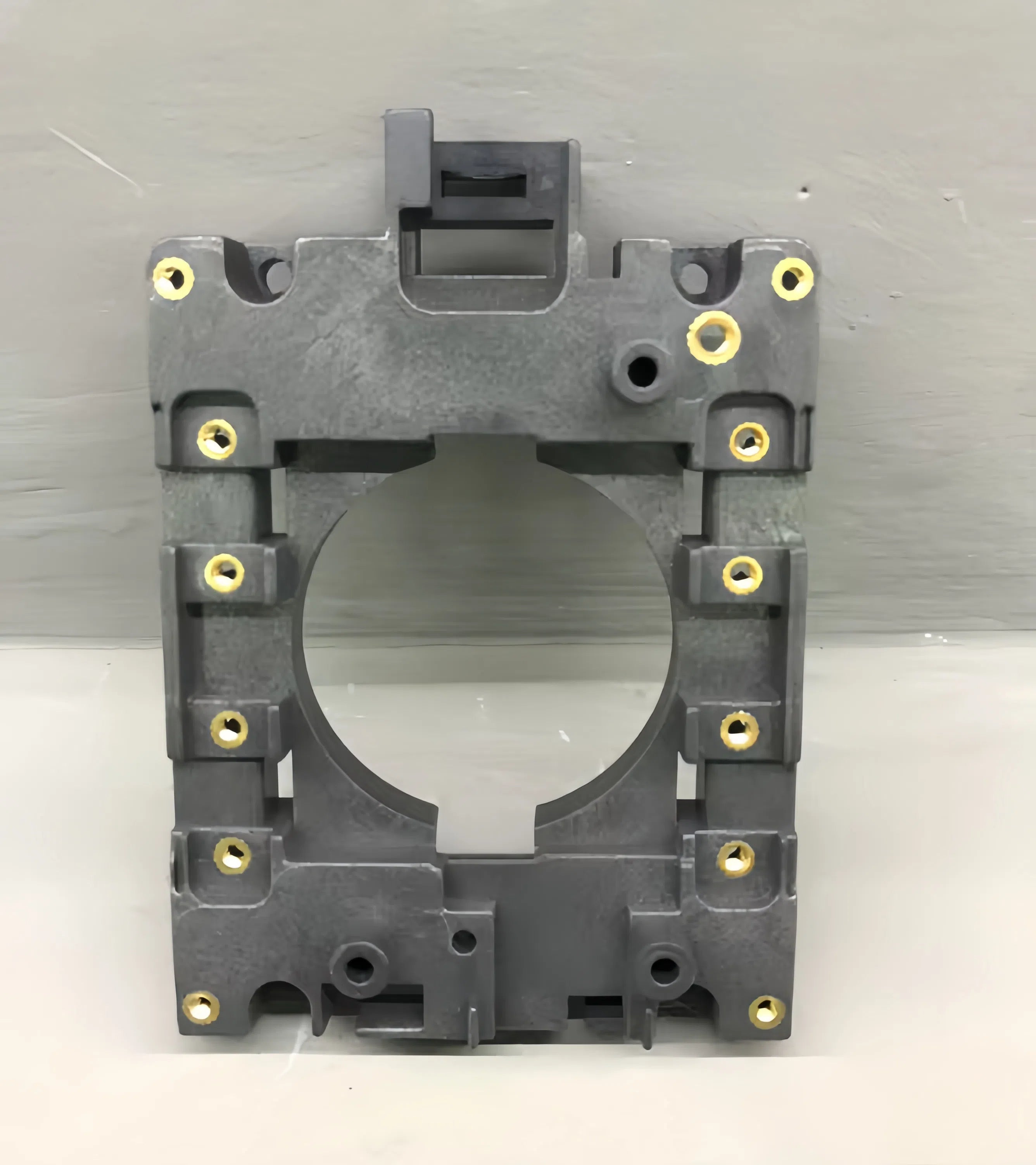 Qidi  Q1 Pro Behind the base